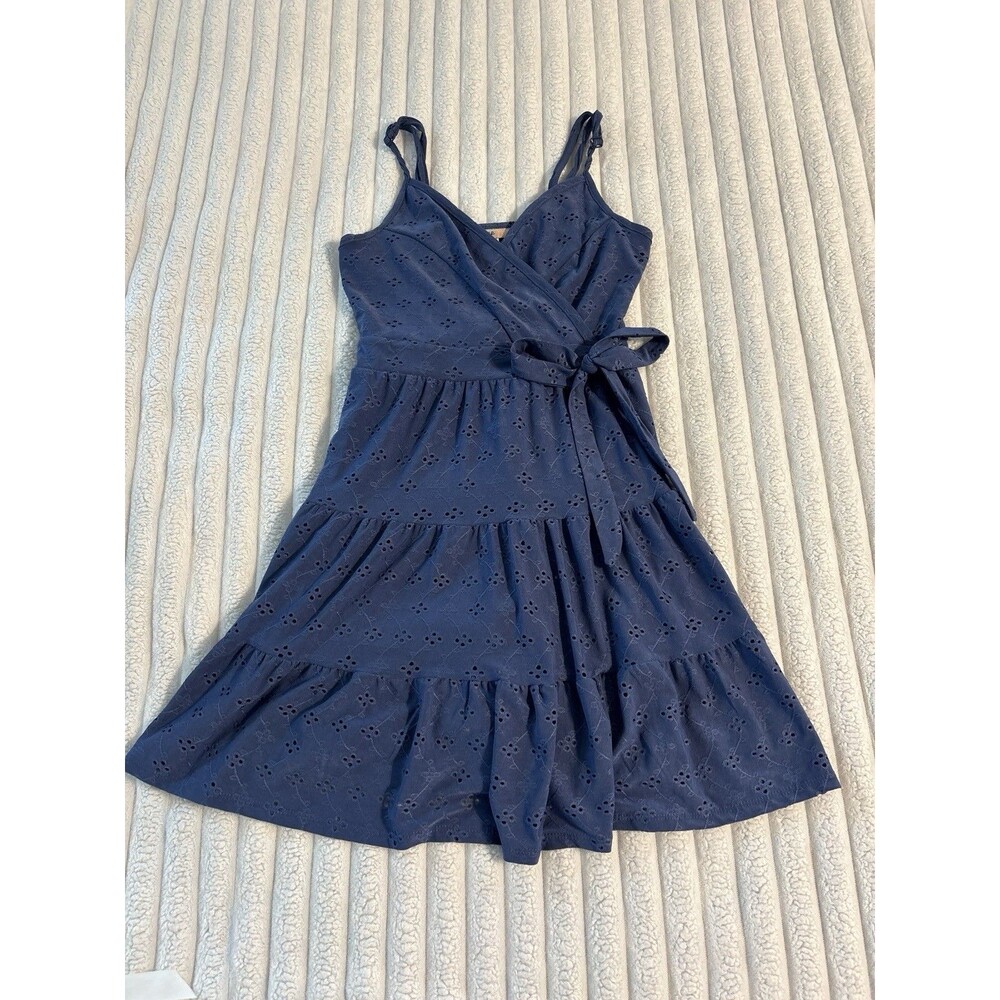 Love Squared Eyelet Tie Waist Sundress Women’s Small Cornflower Blue Ditsy Girly